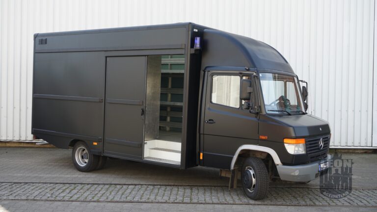 Mercedes Swat