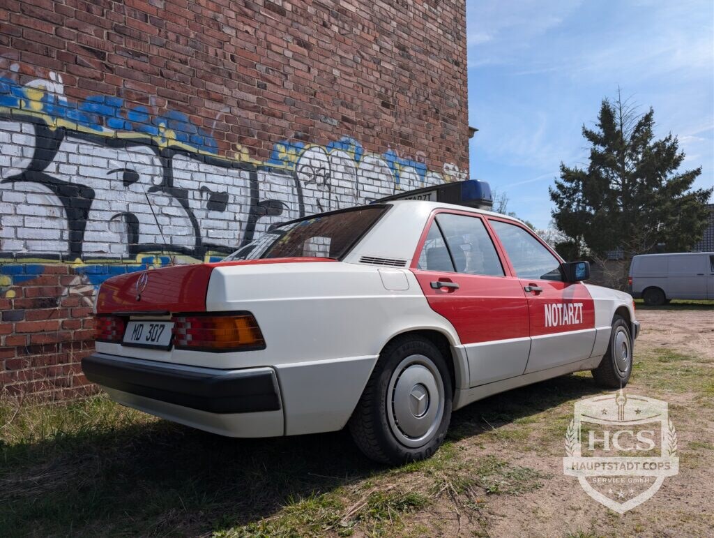 Mercedes Notarzt alt 5
