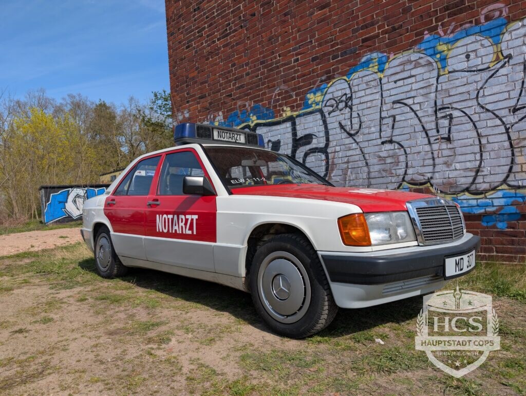 Mercedes Notarzt alt 6