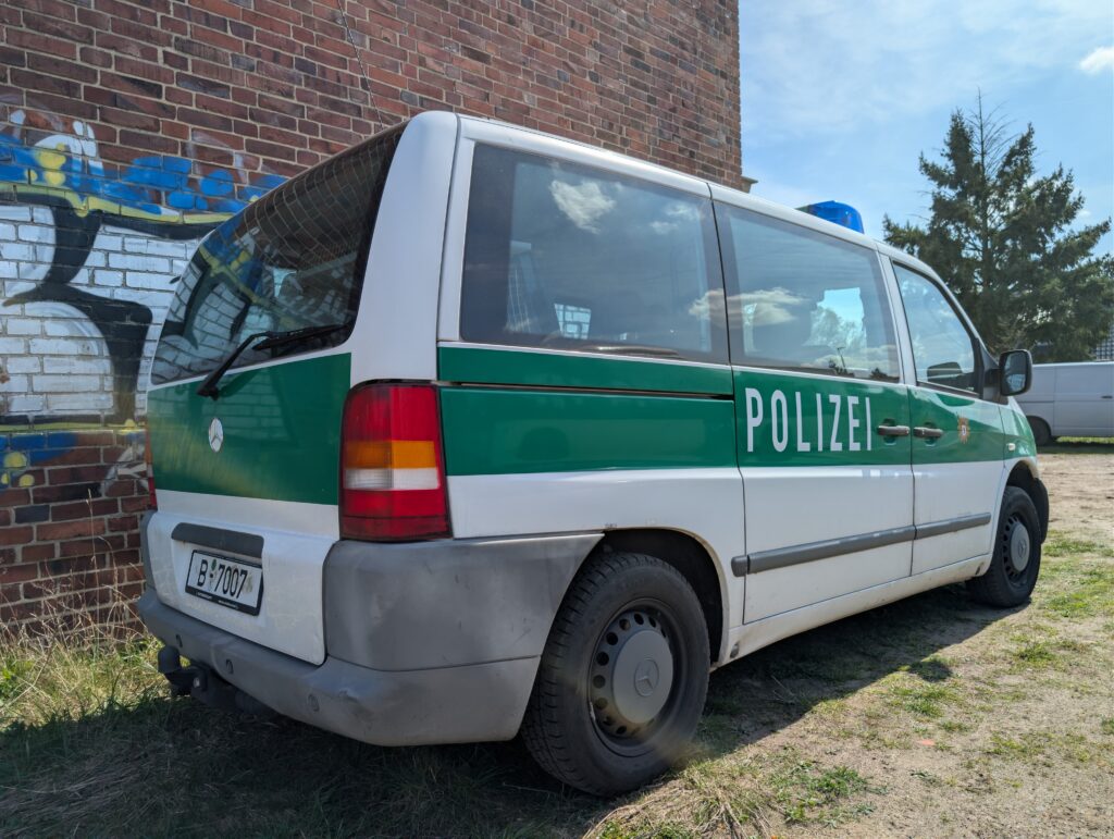 Mercedes Vito grün 6