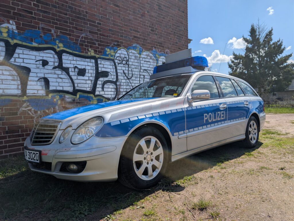Mercedes E Klasse Kombi Pol 6