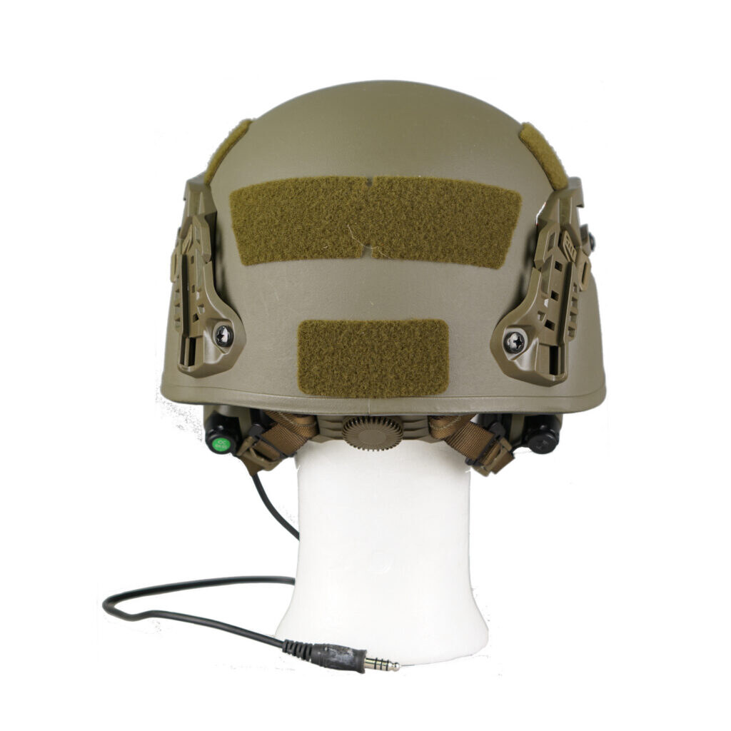 Half cut, grün mit Headset 6