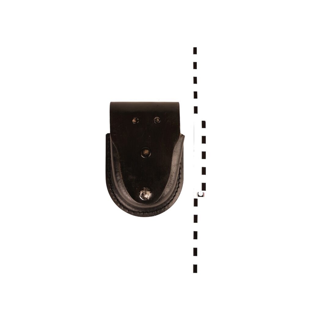 Handfessel in Lederholster 3
