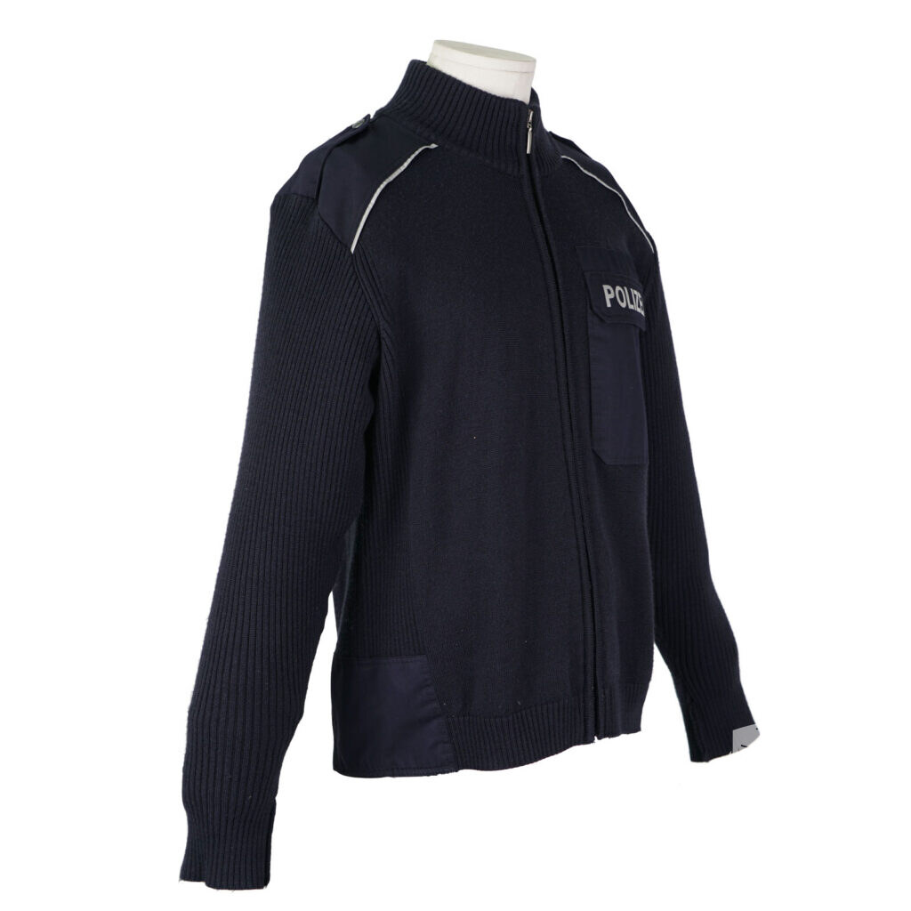 Strickjacke Herren Berlin / Brandenburg 8